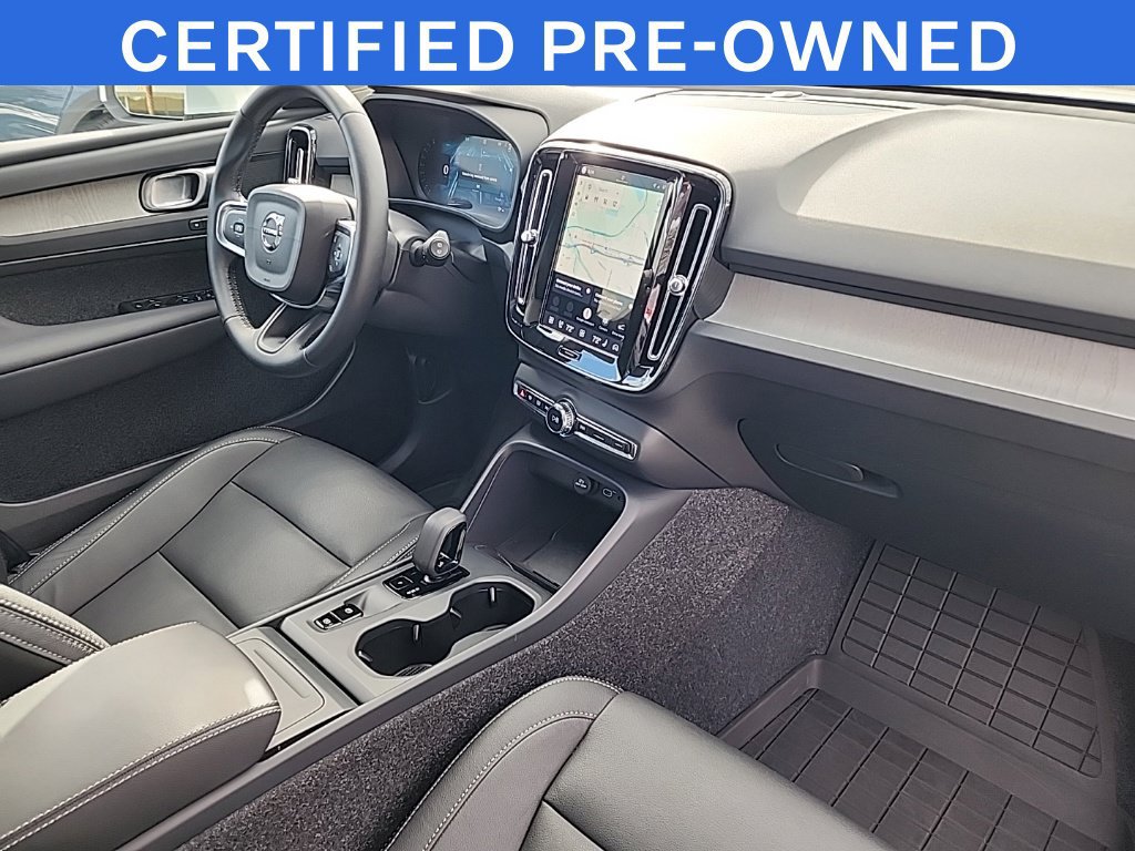Used 2025 Volvo XC40 B5 Core w/ Protection Package Premier AWD/4WD image 20