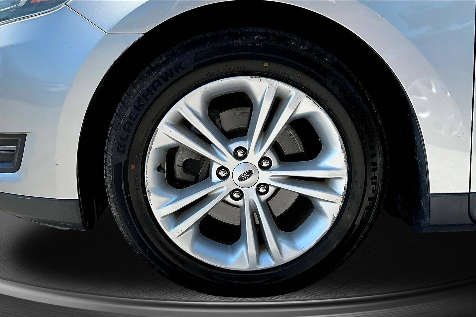 Used 2017 Ford Taurus SEL w/ Equipment Group 201A FWD image 29