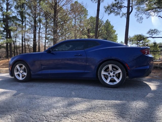 Used 2021 Chevrolet Camaro LT w/ Technology Package image 7