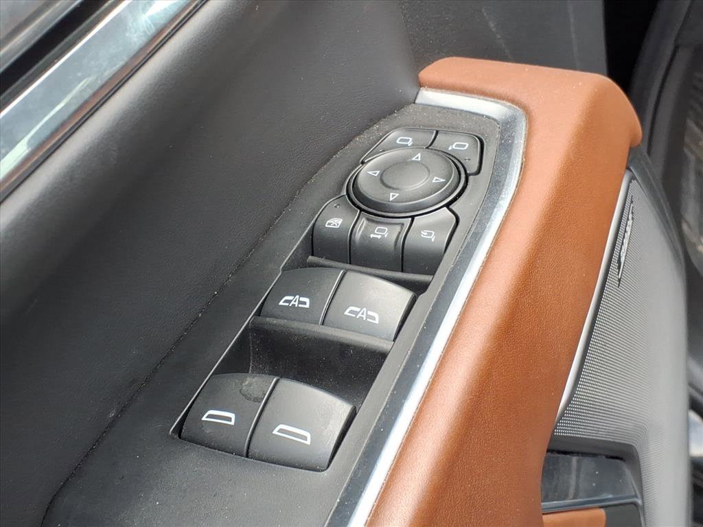 Certified 2024 GMC Sierra 2500 Denali Ultimate w/ Max Trailering Package image 6