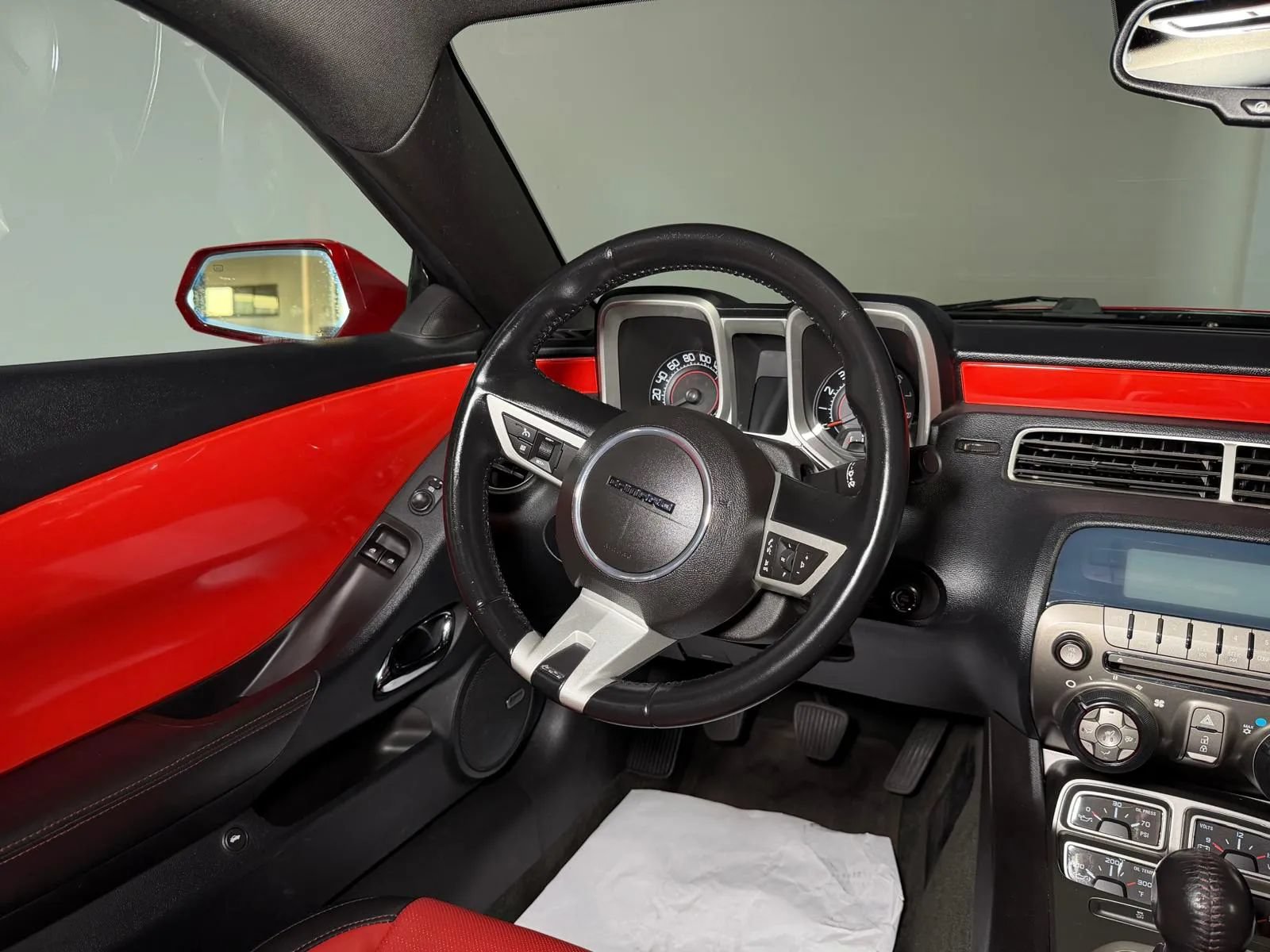 Used 2011 Chevrolet Camaro SS RWD image 17