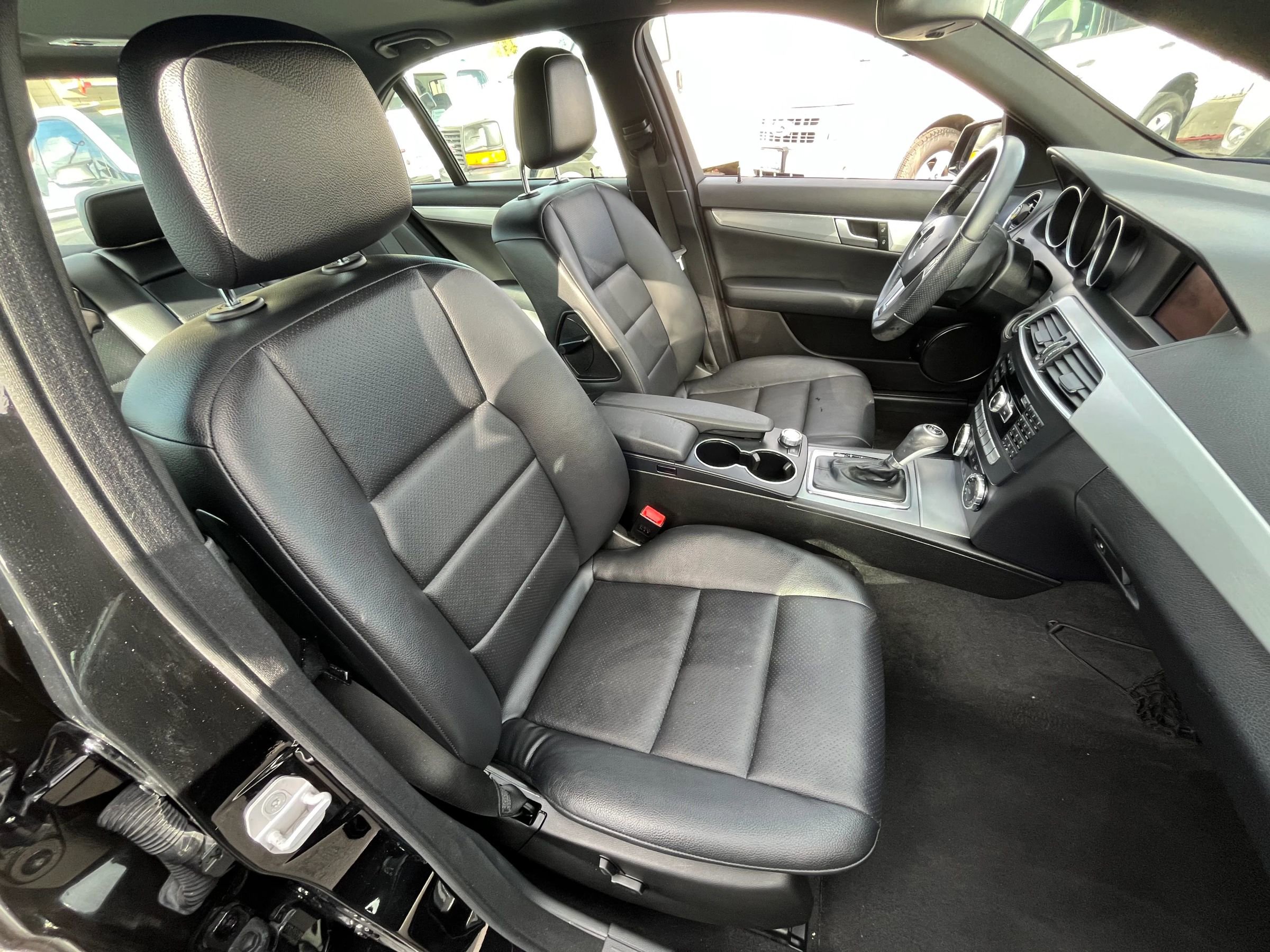 Used 2014 Mercedes-Benz C 250 Sedan image 13