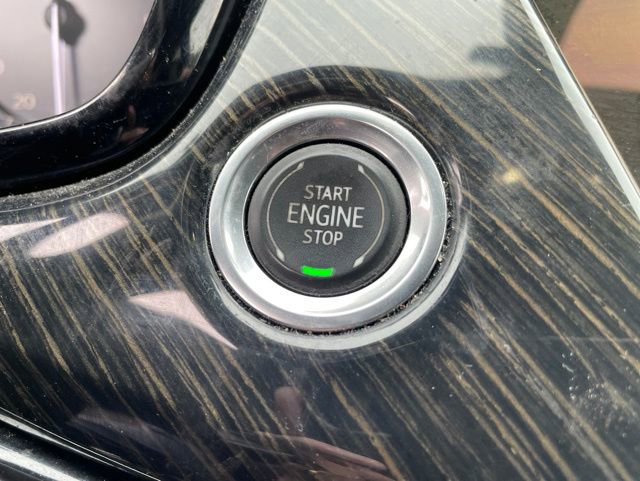 Used 2021 Cadillac XT6 Premium Luxury AWD/4WD image 12