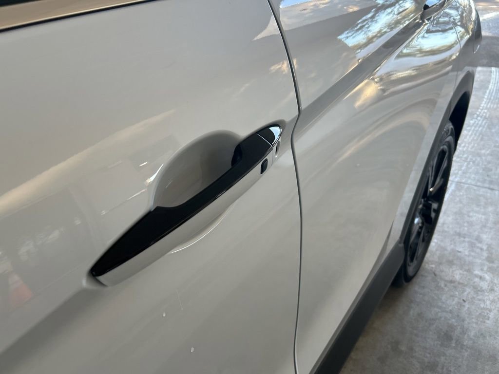 New 2026 Mitsubishi Eclipse Cross Black Edition image 16