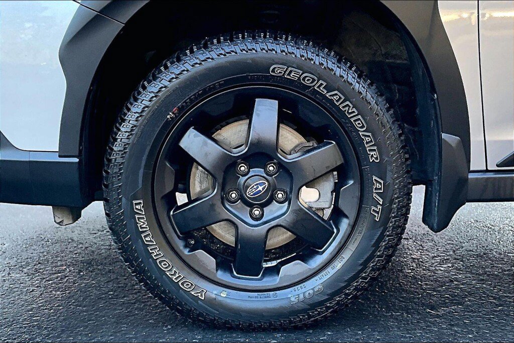 Certified 2025 Subaru Outback Wilderness AWD/4WD image 17