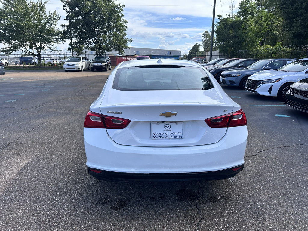 Used 2023 Chevrolet Malibu LT FWD image 4
