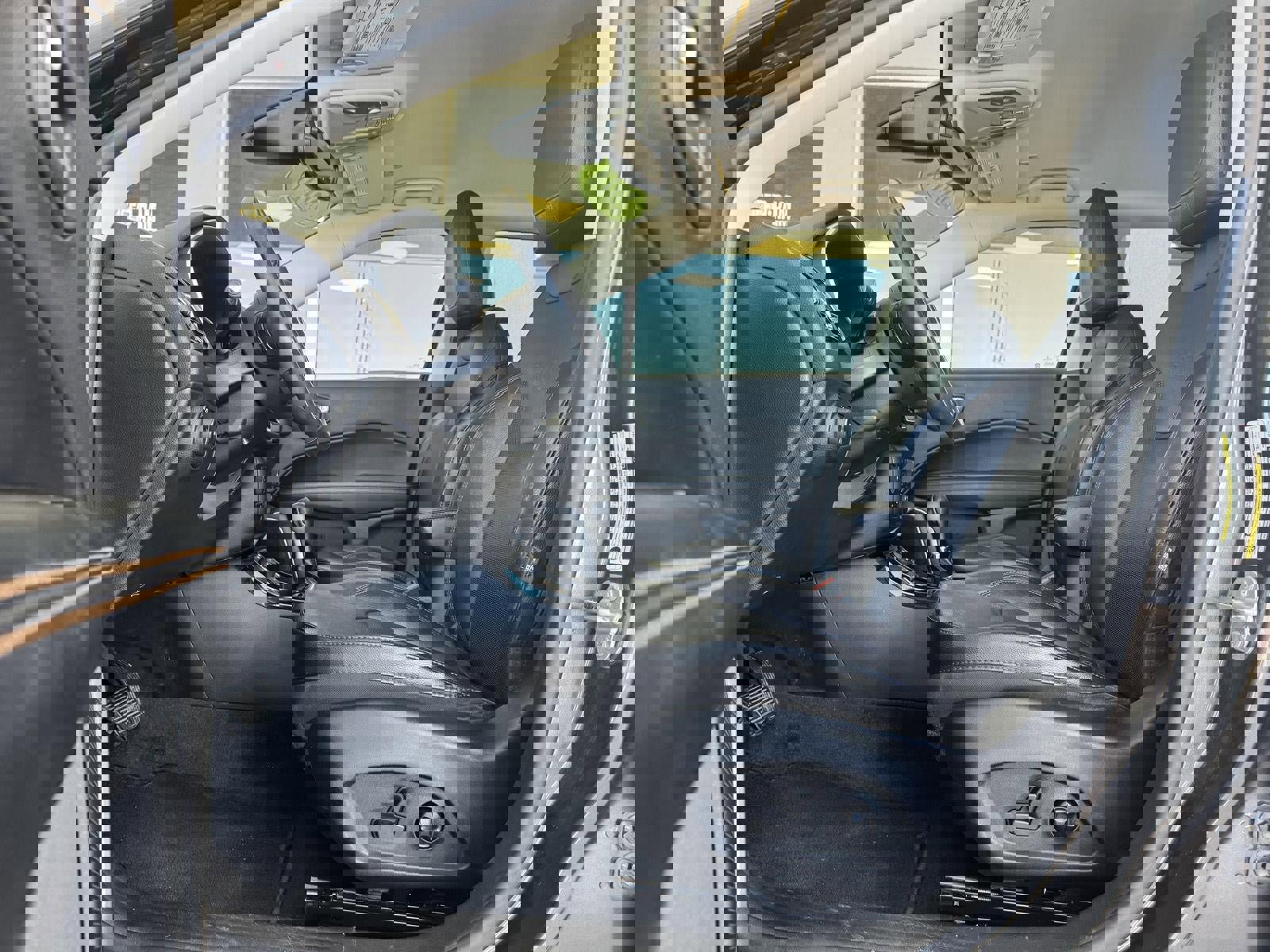 Used 2018 Jeep Compass Limited AWD/4WD image 12