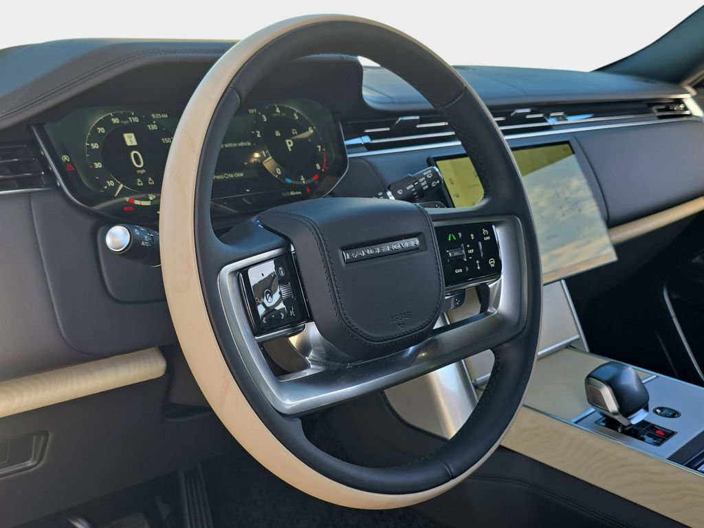 New 2026 Land Rover Range Rover SV image 17