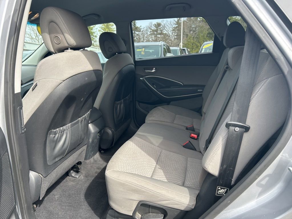 Used 2019 Hyundai Santa Fe XL SE image 22