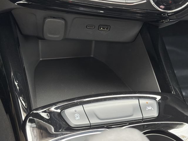 Certified 2024 Chevrolet Trax ACTIV w/ Driver Confidence Package FWD image 26
