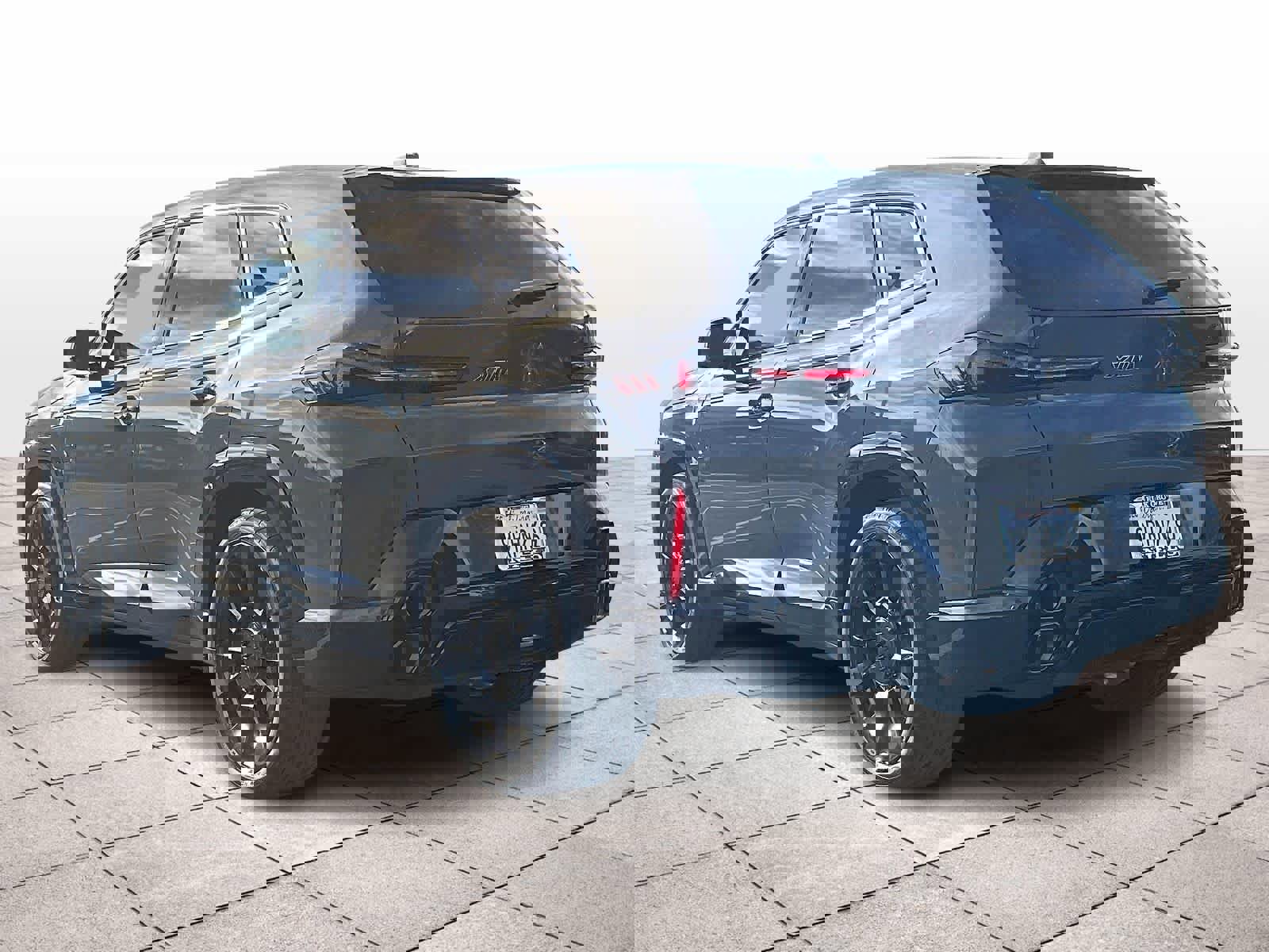 Used 2025 BMW XM image 14