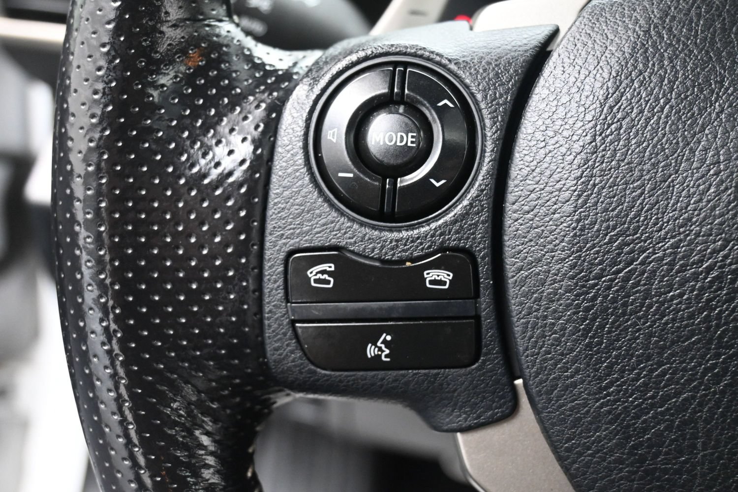 Used 2016 Lexus IS 200t RWD image 22