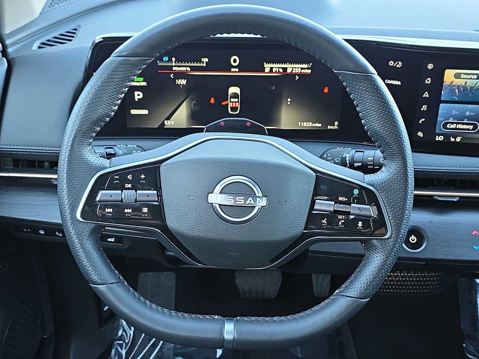 Used 2023 Nissan Ariya EMPOWER+ image 19