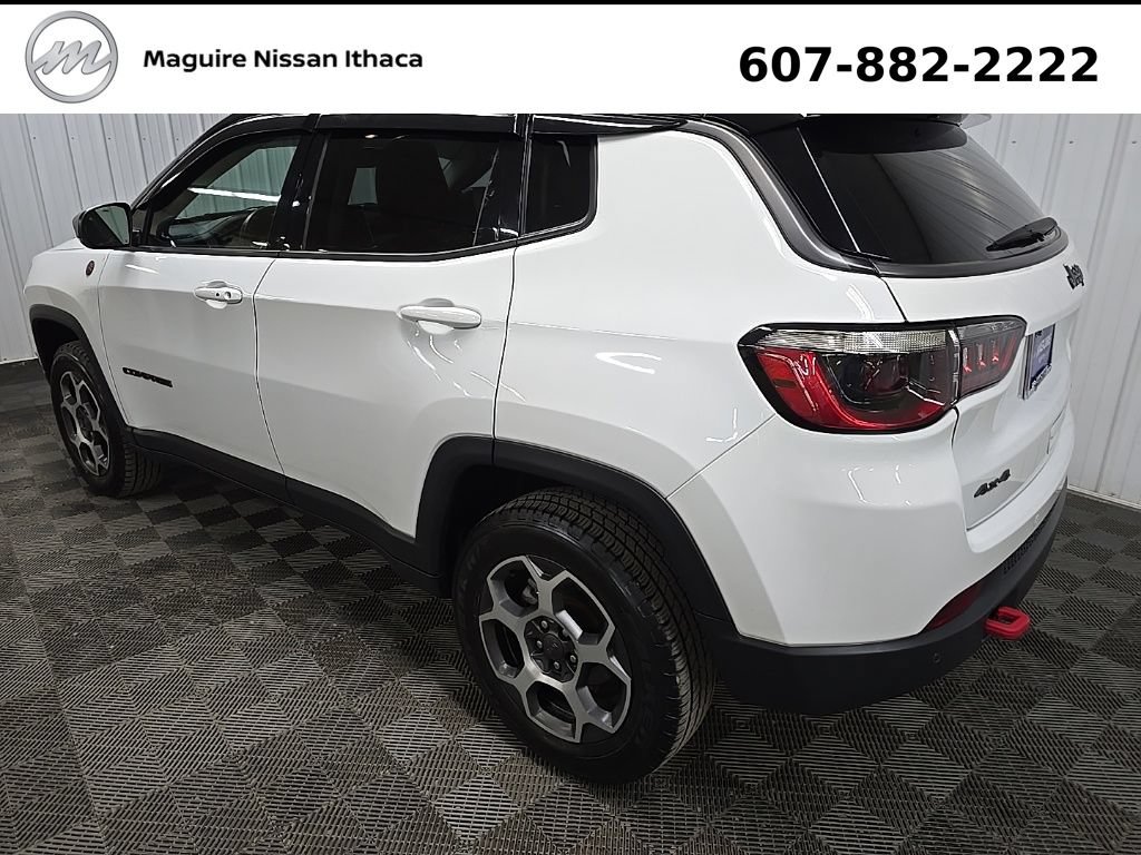 Used 2022 Jeep Compass Trailhawk w/ Trailhawk Convenience Group AWD/4WD image 10