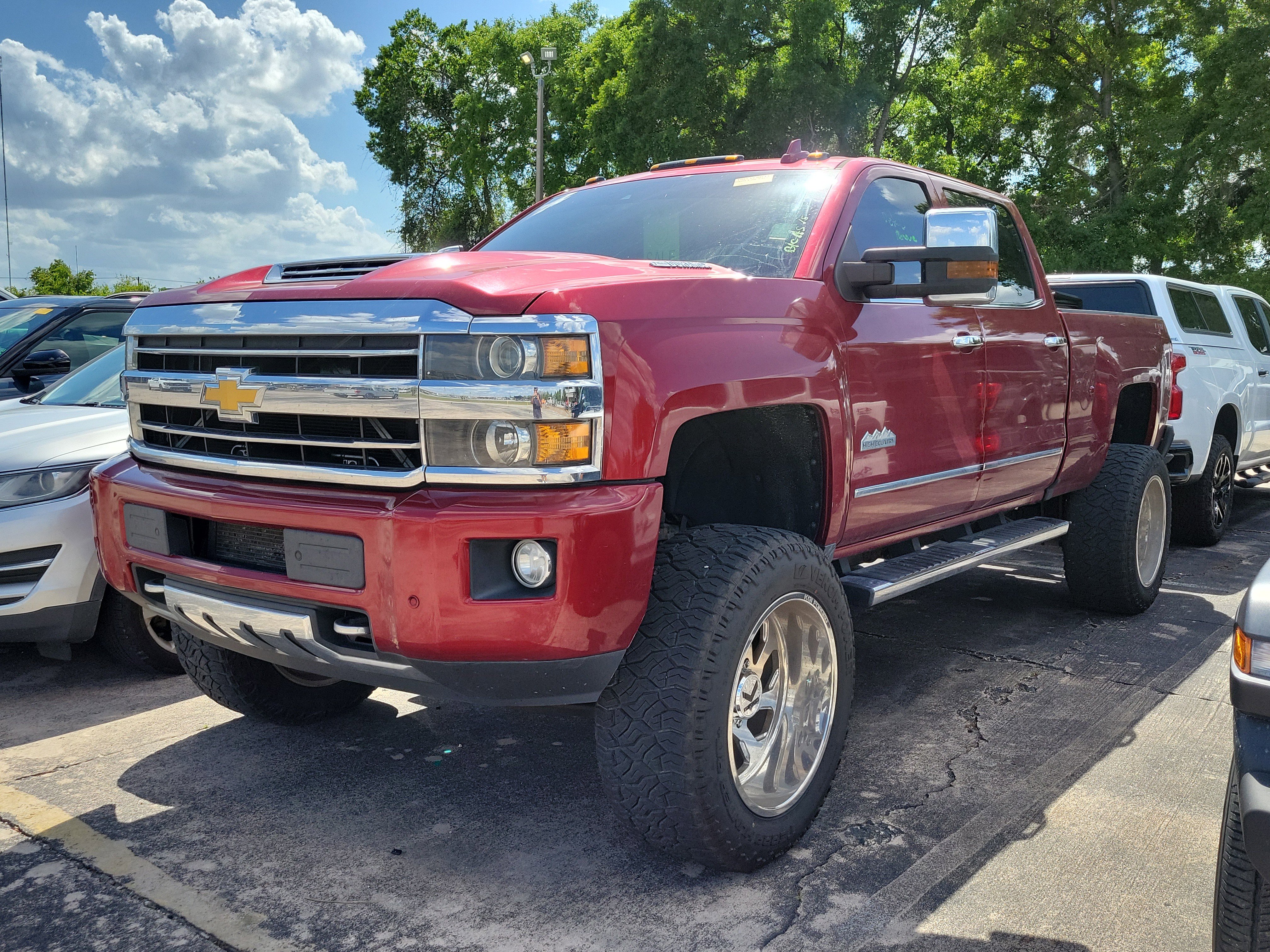 Used 2018 Chevrolet Silverado 2500 High Country w/ Duramax Plus Package image 3