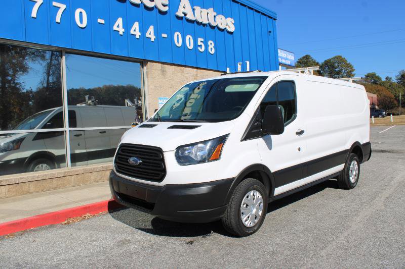 Used 2019 Ford Transit 250 130 Low Roof image 3