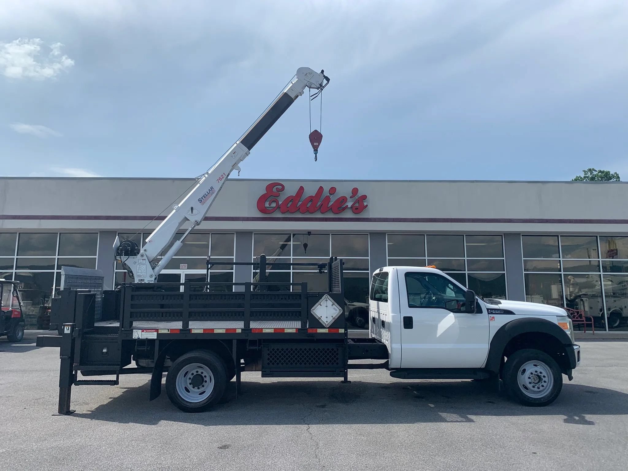 Used 2015 Ford F550 4x4 Regular Cab Super Duty image 42