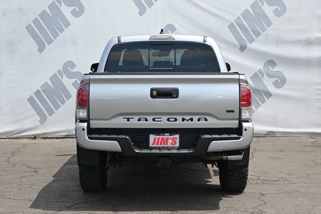 Used 2022 Toyota Tacoma TRD Off-Road image 5