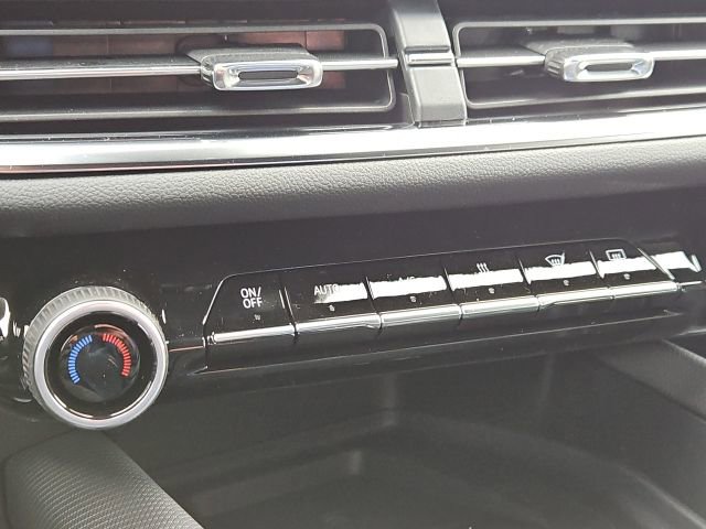 New 2026 Chevrolet Equinox EV LT AWD/4WD image 38