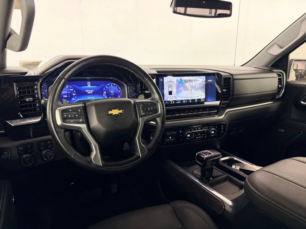 Used 2023 Chevrolet Silverado 1500 LTZ w/ Z71 Off-Road Package AWD/4WD image 13