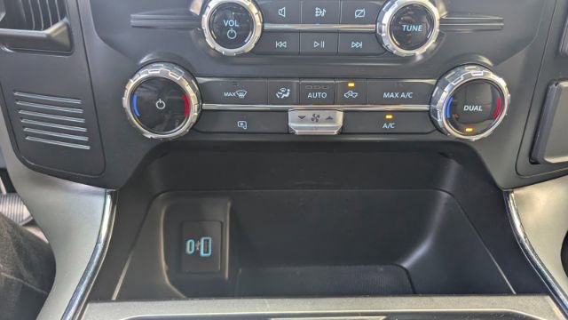 Used 2022 Ford F150 Lightning Pro image 32