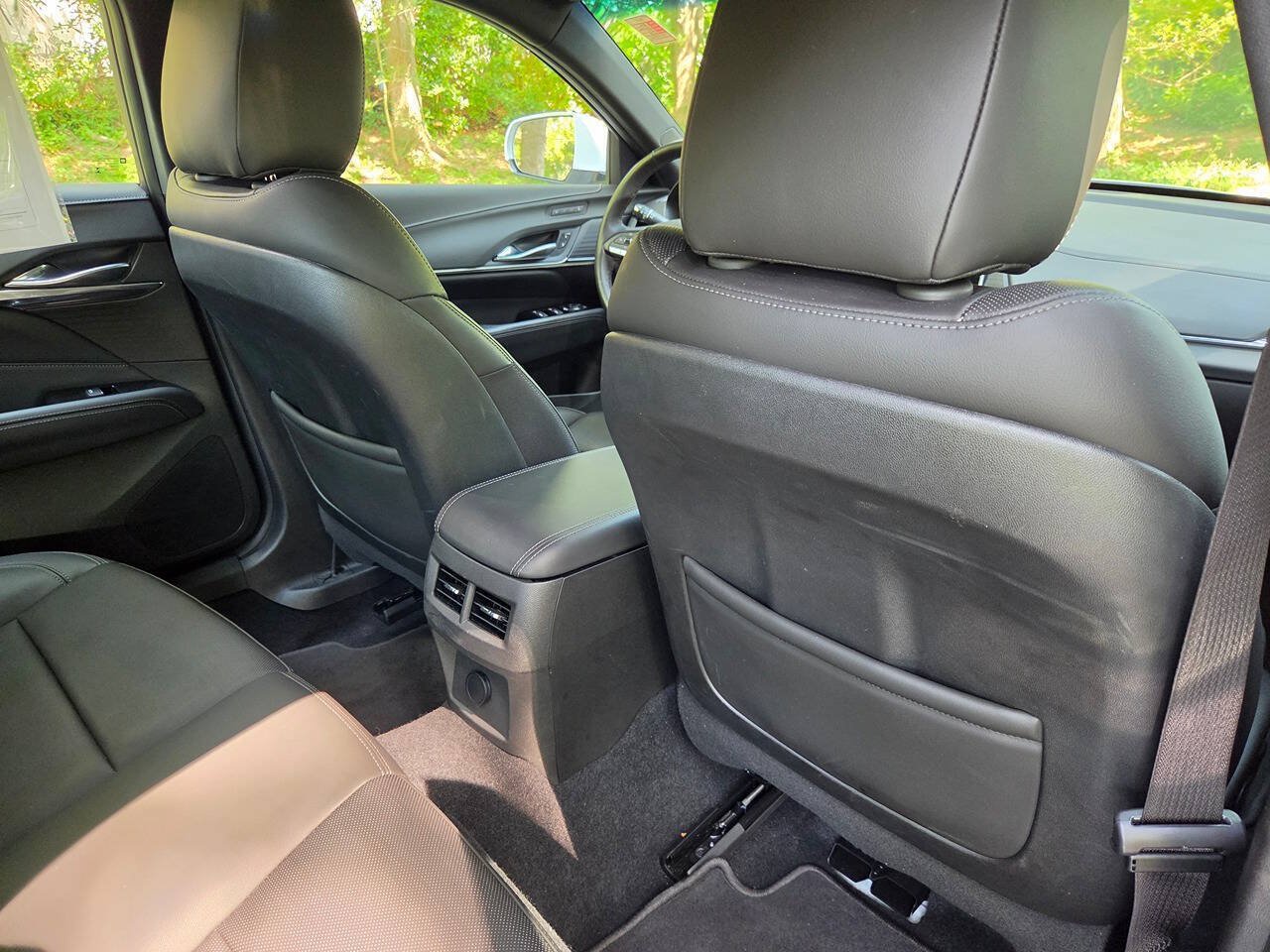 Used 2026 Cadillac CT4 Premium Luxury RWD image 12