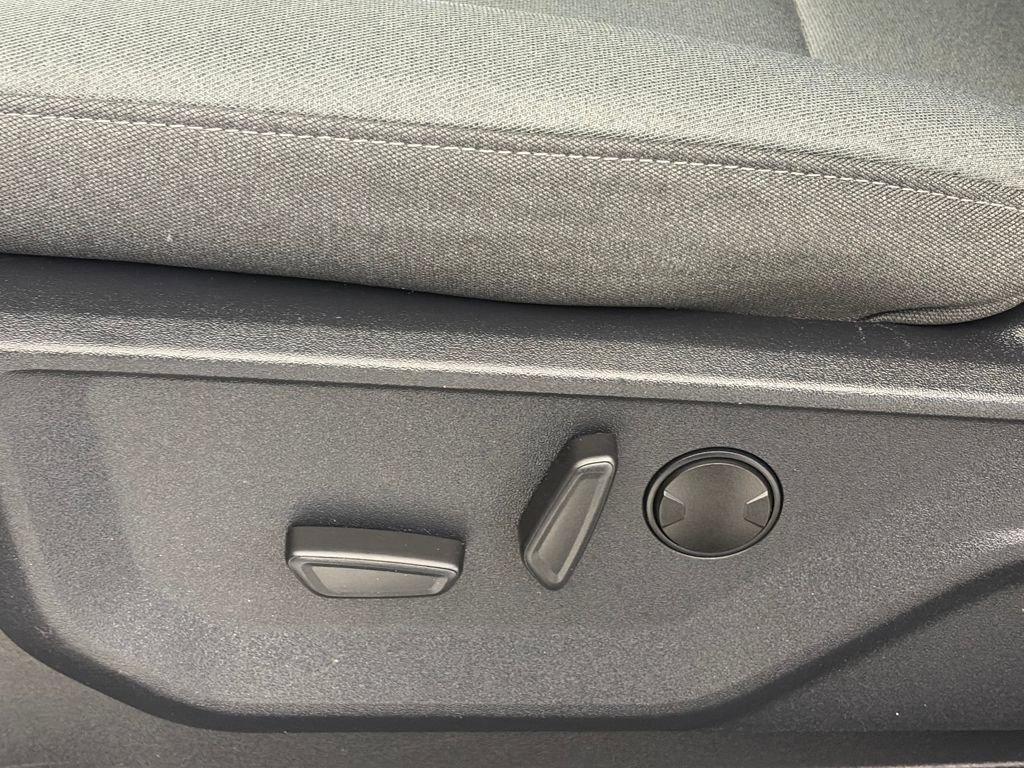 Certified 2023 Ford F150 XLT w/ Equipment Group 302A High image 26