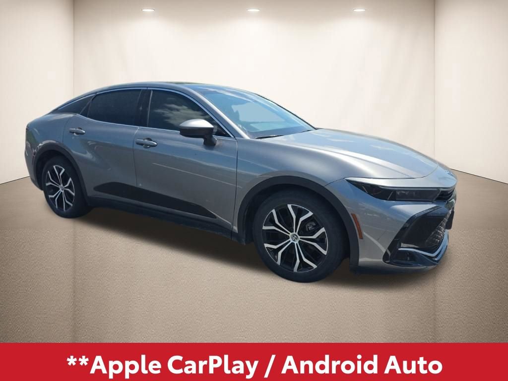 Used 2024 Toyota Crown Limited video 3