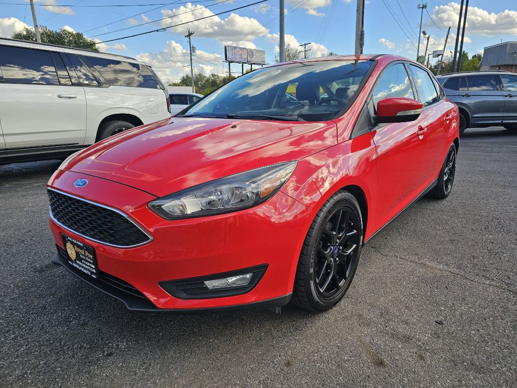 Used 2016 Ford Focus SE w/ Equipment Group 201A image 8