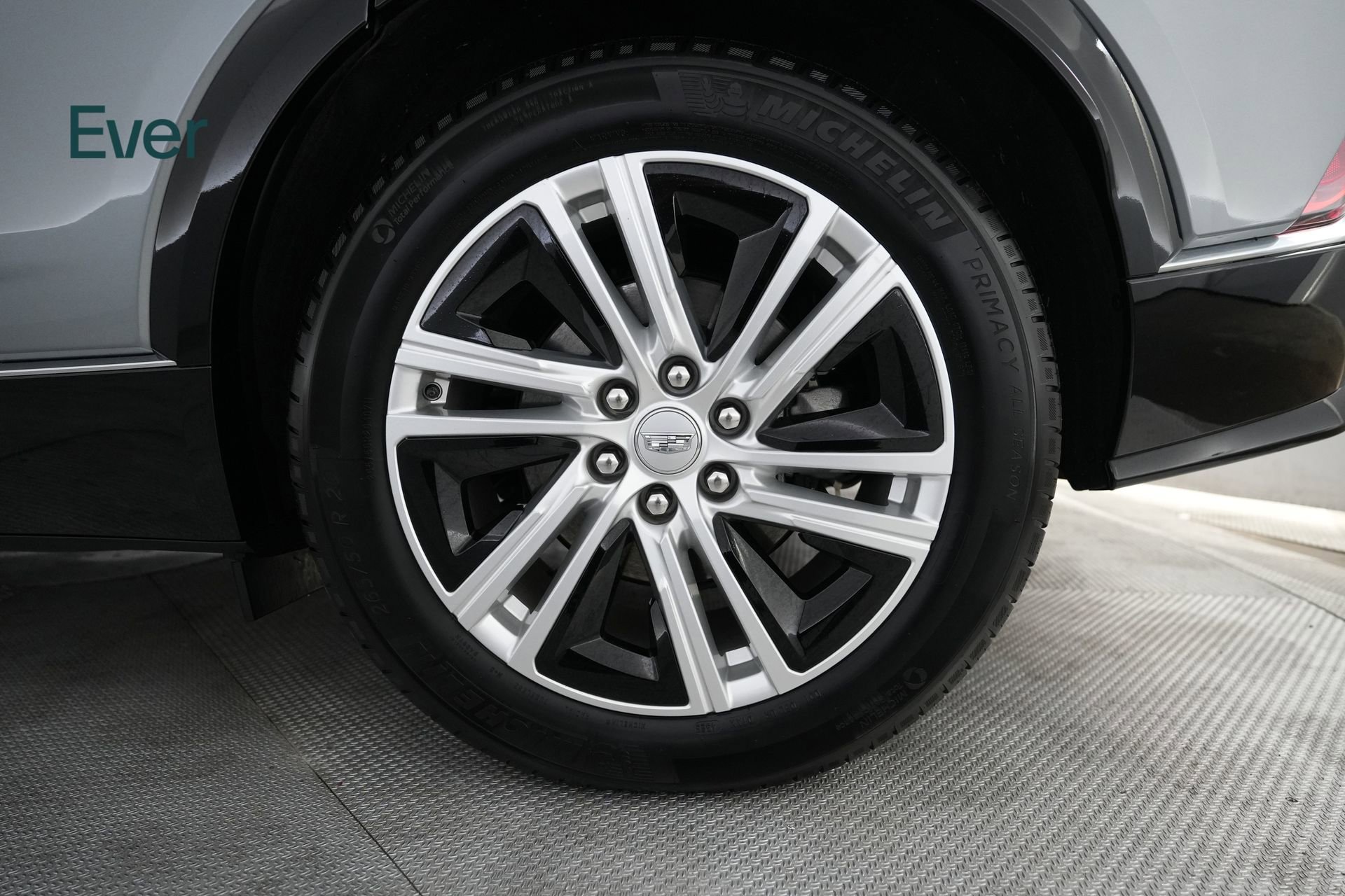 Used 2024 Cadillac Lyriq Tech AWD/4WD image 9