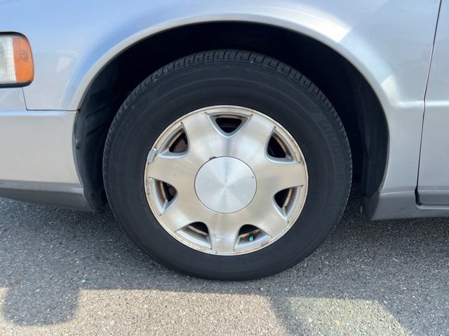 Used 2001 Cadillac Seville SLS FWD image 10