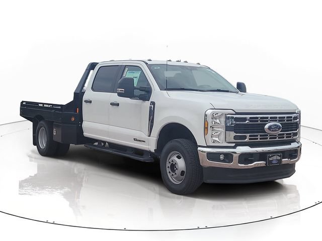New 2026 Ford F350 XL w/ XL Chrome Package AWD/4WD image 3