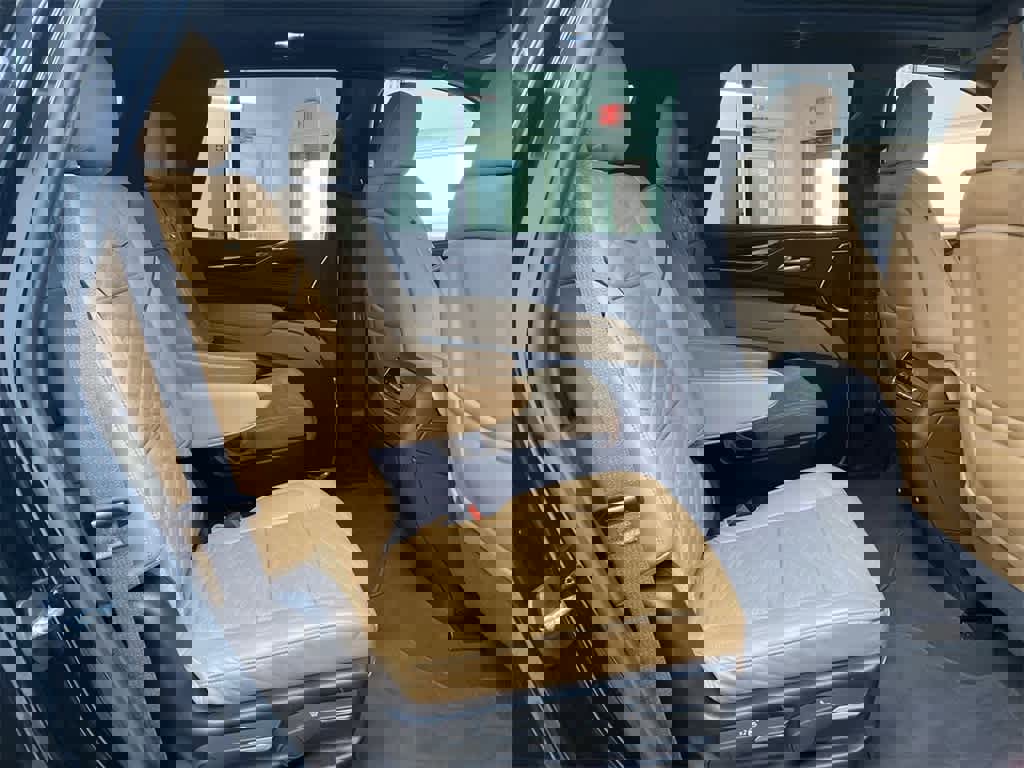 Certified 2024 Cadillac Escalade Sport image 16