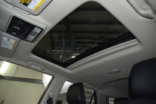 Used 2023 Toyota 4Runner Limited image 46