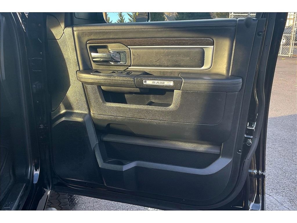 Used 2014 RAM 1500 Limited image 24