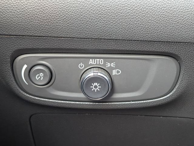 Used 2024 Buick Encore GX Sport Touring w/ Comfort Package image 22