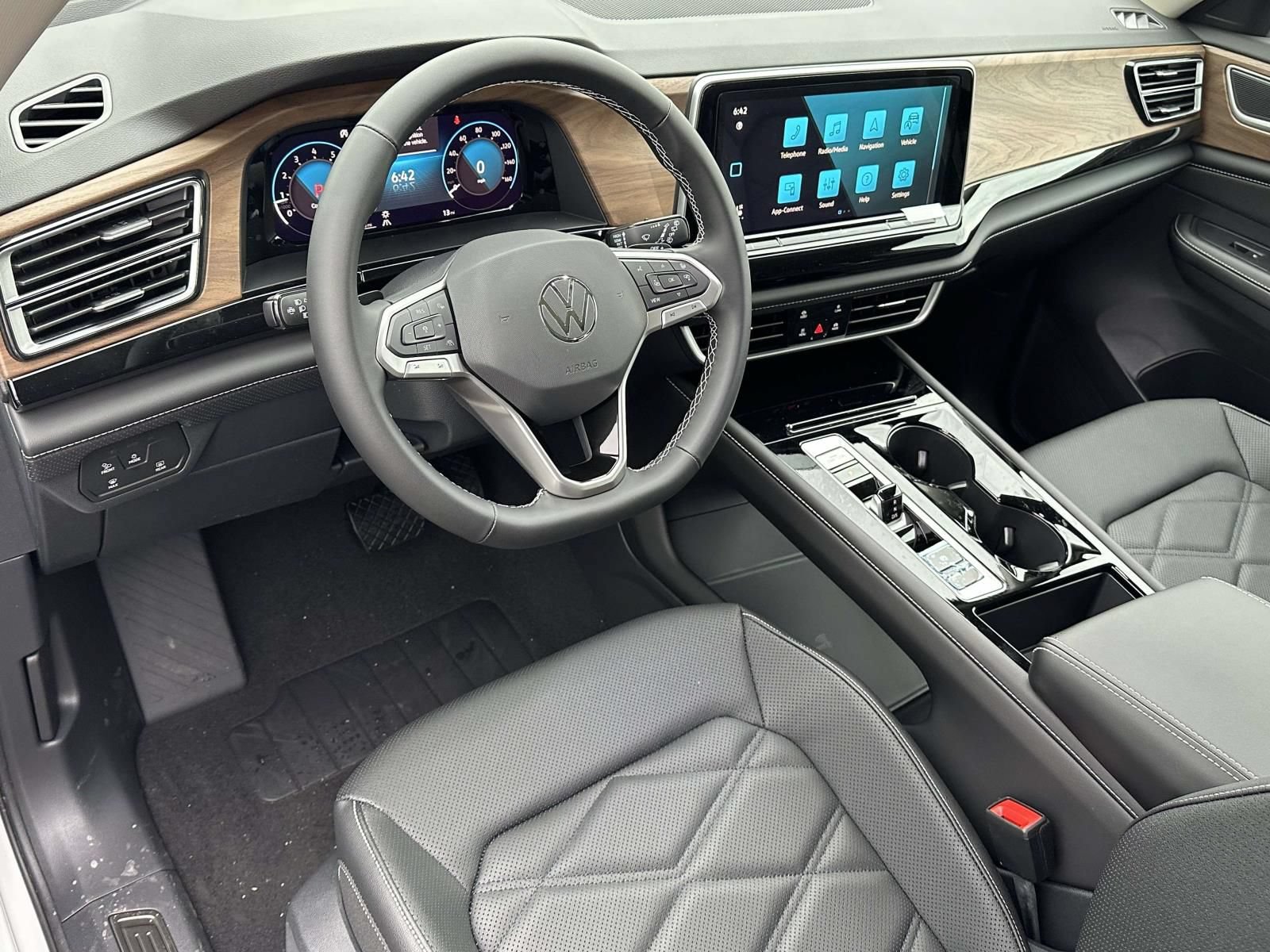 New 2026 Volkswagen Atlas SE AWD/4WD image 10