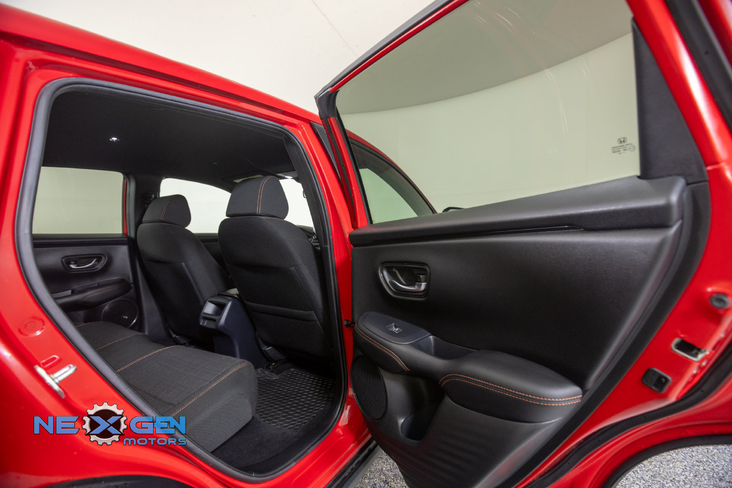 Used 2024 Honda HR-V Sport image 38