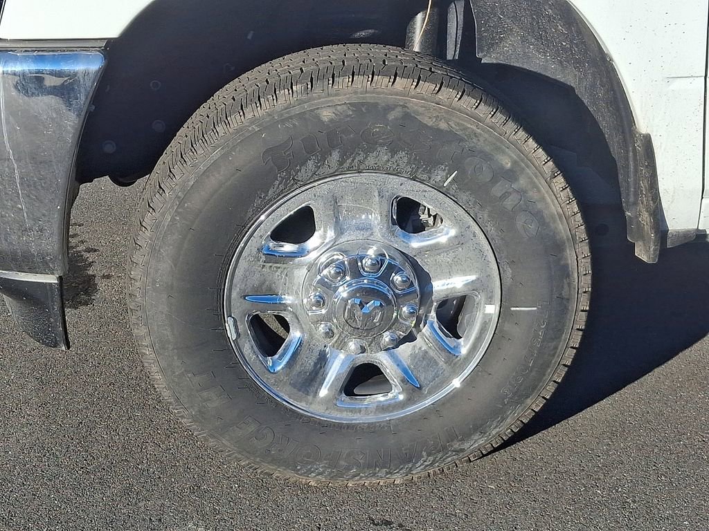 Used 2024 RAM 2500 Tradesman w/ Chrome Appearance Group image 8