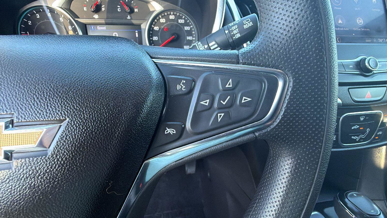 Used 2020 Chevrolet Equinox LT FWD image 23