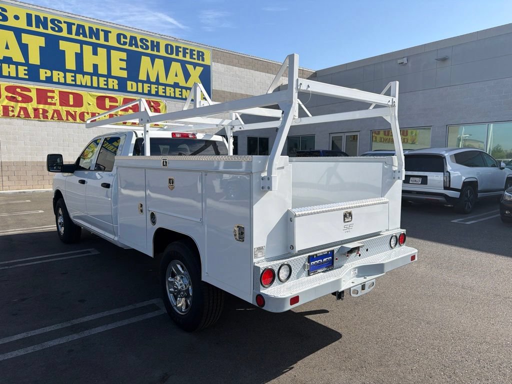 Used 2025 RAM 2500 Tradesman w/ Chrome Appearance Group RWD image 3