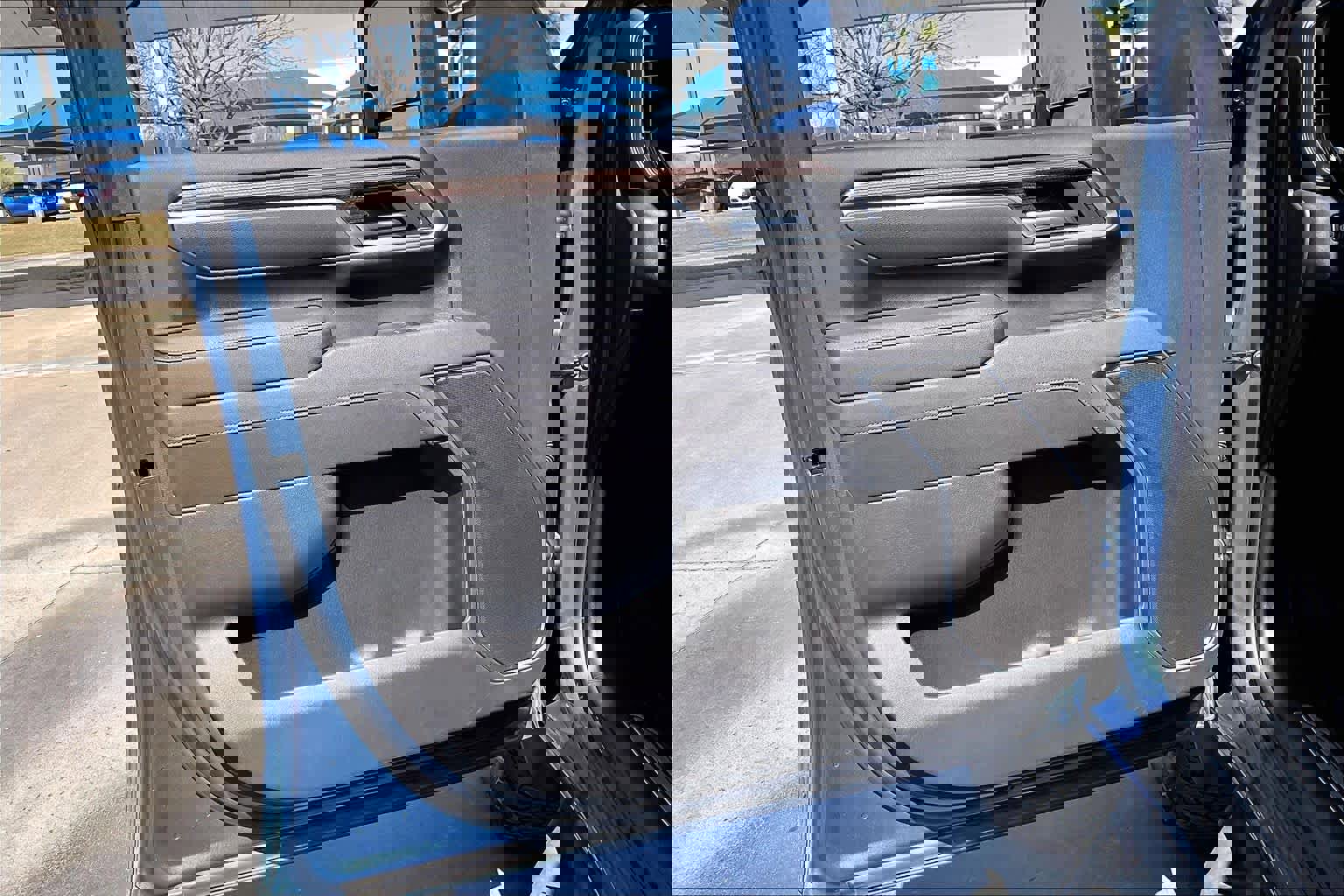 Used 2025 Chevrolet Silverado 2500 LT w/ Trail Boss Package image 21