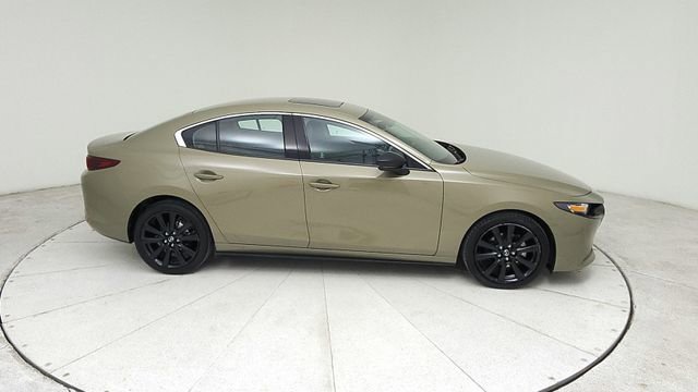 Used 2024 MAZDA MAZDA3 s image 4