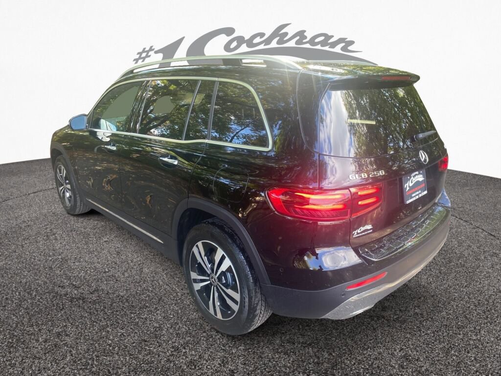 New 2026 Mercedes-Benz GLB 250 4MATIC image 5