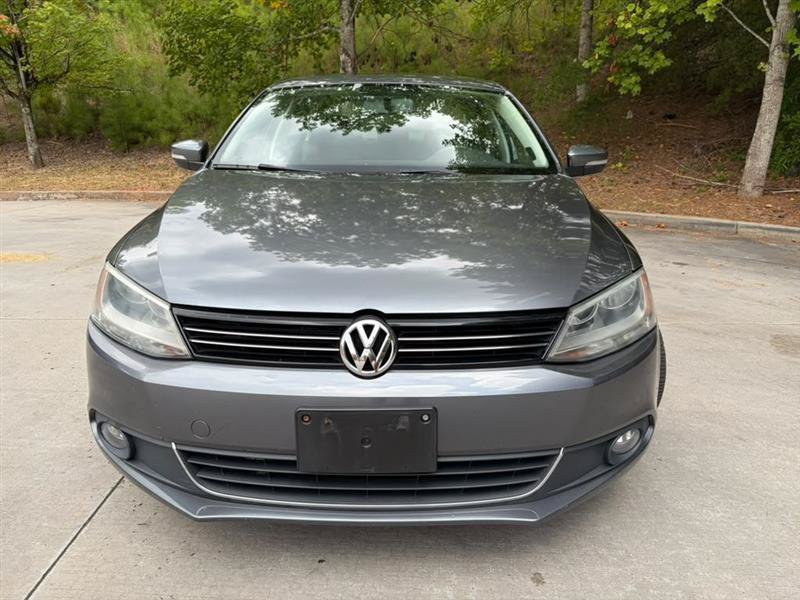 Used 2012 Volkswagen Jetta SEL FWD image 5