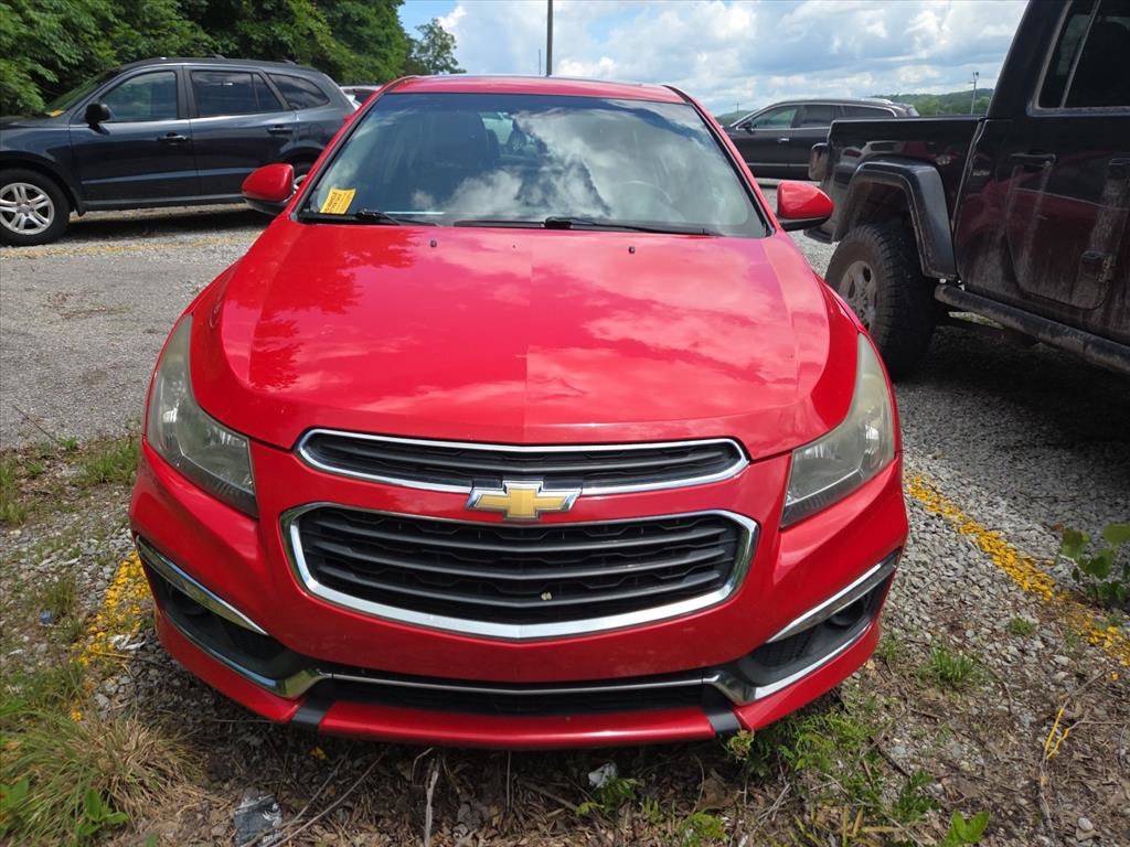 Used 2015 Chevrolet Cruze LTZ w/ Sun, Sound and Sport Package FWD image 2