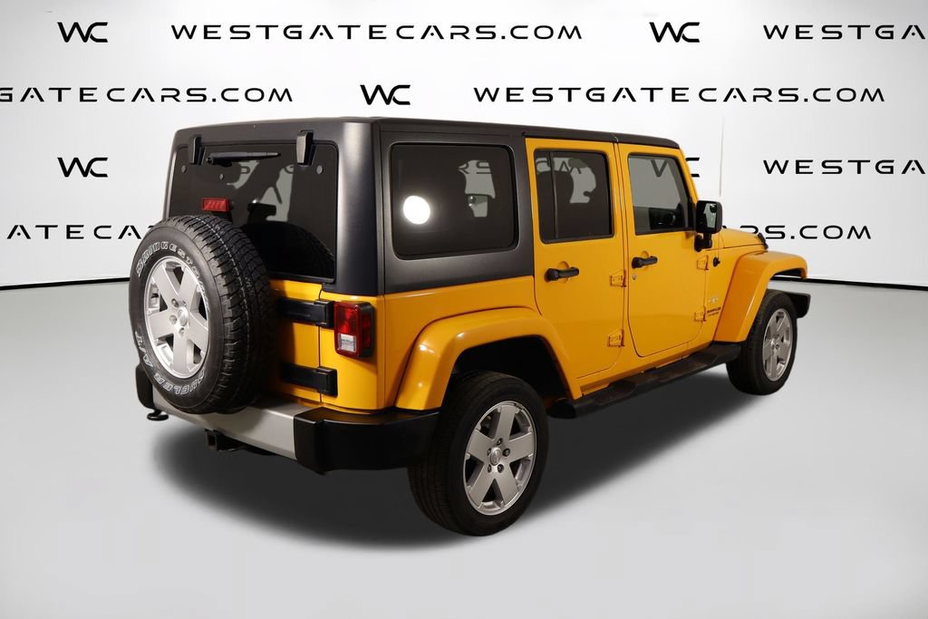 Used 2012 Jeep Wrangler Unlimited Sahara w/ Dual Top Group AWD/4WD image 34