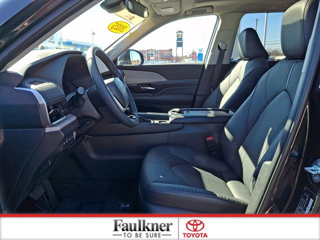 Certified 2025 Toyota Grand Highlander AWD Hybrid image 13