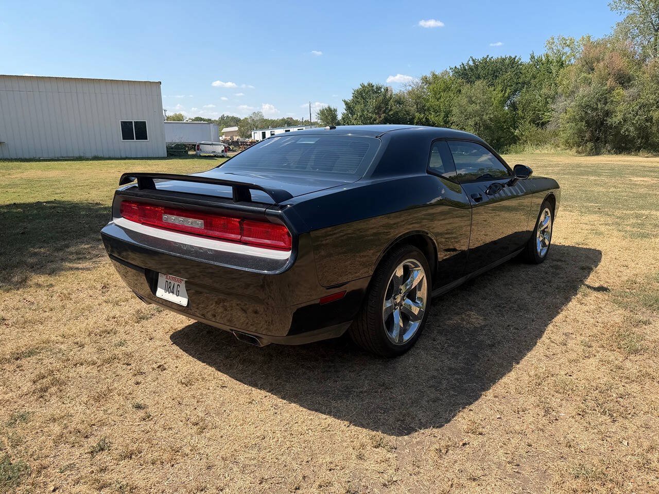 Used 2013 Dodge Challenger R/T w/ Sound Group II RWD image 5