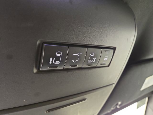 Used 2019 Dodge Grand Caravan GT image 23